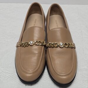 Stuart Weitzman Owen Pearl Chain Genuine Tan Leather Loafers Sz 6 Preppy Classic